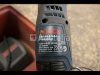 Siliconenpistool en schroevendraaier op batterijen - afbeelding 2 van  7