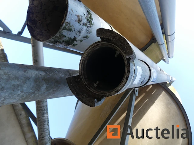 Silo - afbeelding 8 van  8
