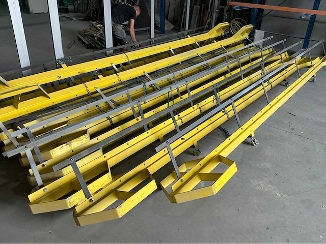 Sima indistruele spuitcabine installatie + rail systeem - afbeelding 10 van  21