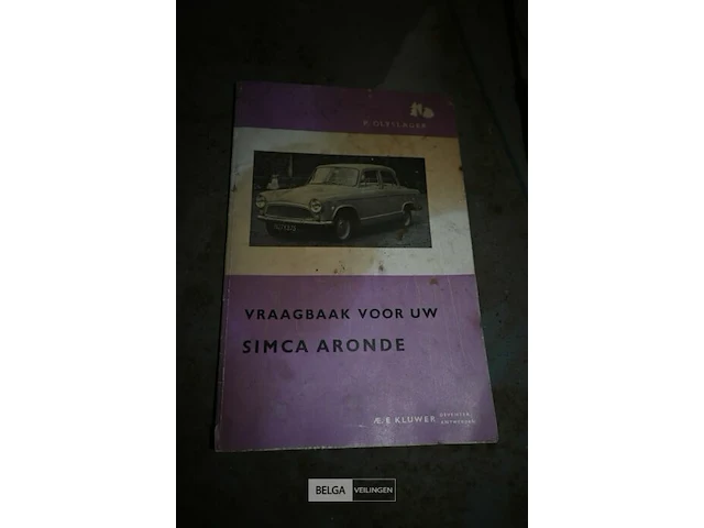 Simca aronde oldtimer - afbeelding 15 van  16