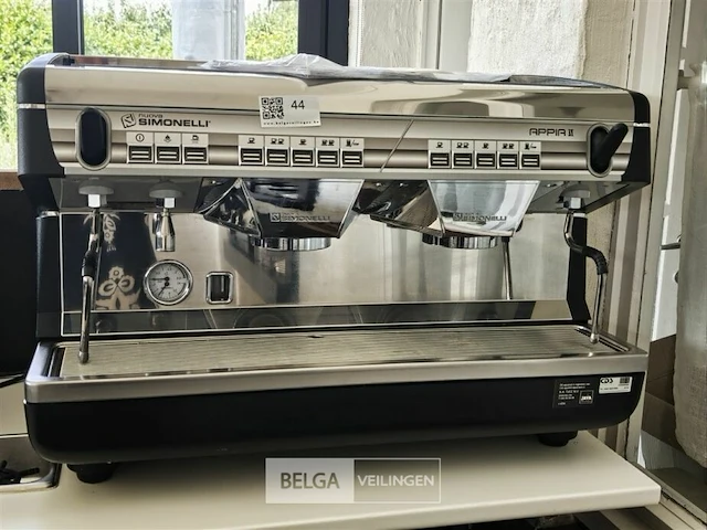 Simonelli appia2 koffiemachine - afbeelding 1 van  5