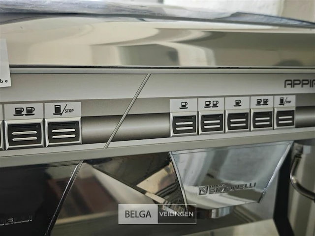 Simonelli appia2 koffiemachine - afbeelding 3 van  5