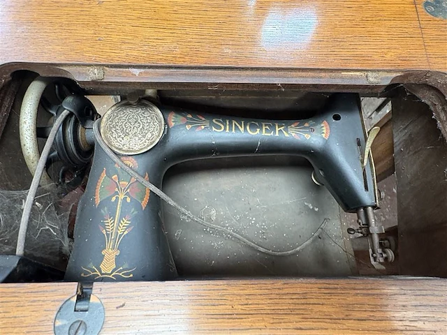 Singer naaimachine - afbeelding 3 van  4