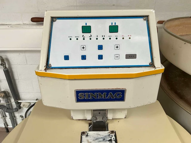 Sinmag kneedmachine - afbeelding 2 van  5