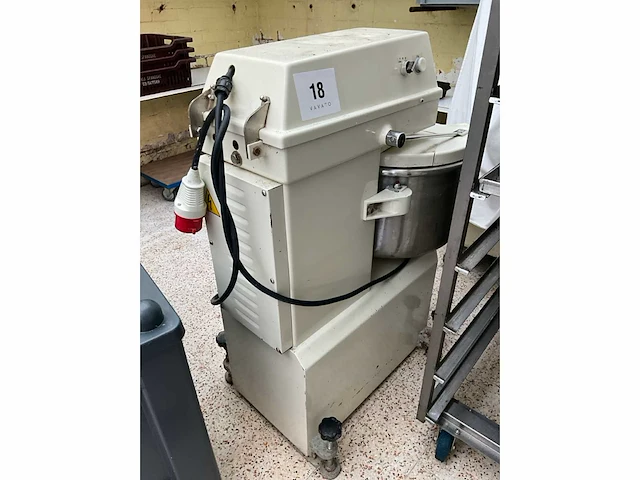Sinmag sm-25 spiraalkneder - afbeelding 7 van  7