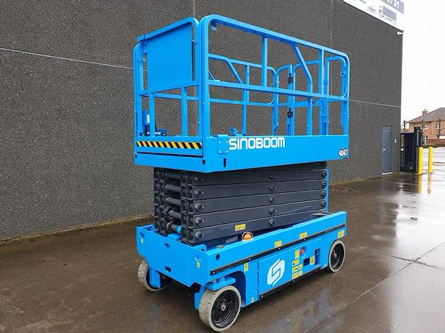 Sinoboom - 2021 - 4047 - hoogwerker - afbeelding 1 van  15