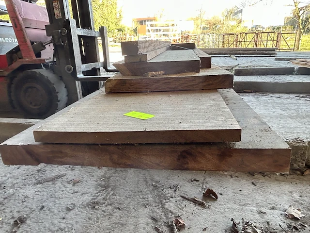 Sipo hout - lengtes tot +/- 4000mm - afbeelding 4 van  4