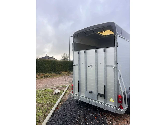 Sirius paardentrailer s80 - afbeelding 18 van  18