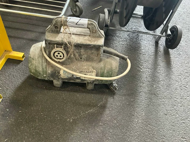 Sirte betontriller - afbeelding 2 van  2