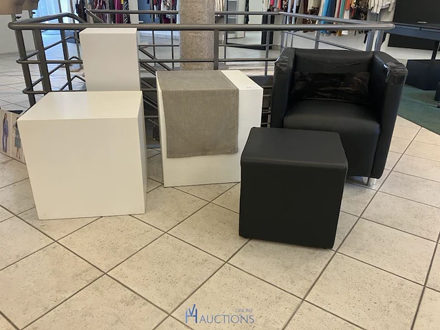 Skaien fauteuille - afbeelding 1 van  3