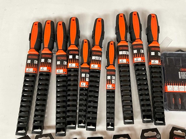 Skandia mix kavel handgereedschap o.a. beitels en raspen - afbeelding 2 van  9