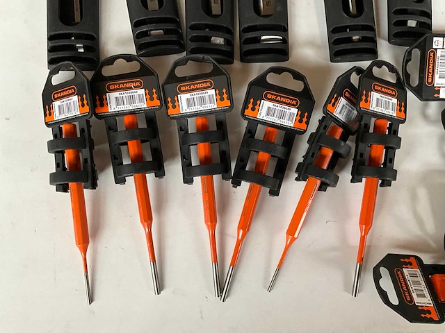 Skandia mix kavel handgereedschap o.a. beitels en raspen - afbeelding 6 van  9