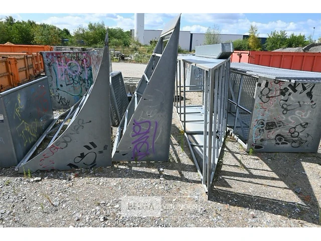 Skatepark eibe - afbeelding 3 van  13