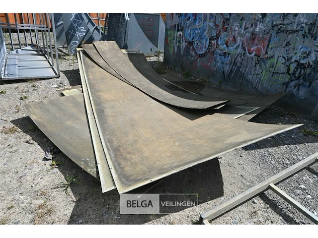 Skatepark eibe - afbeelding 12 van  13