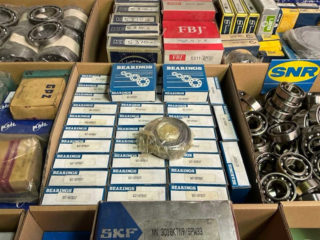 Skf, fag en kml grote partij diverse lagers - afbeelding 25 van  26