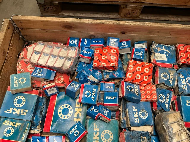 Skf partij kogellagers - afbeelding 2 van  16