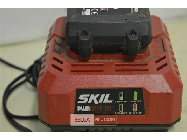 Skil batterij oplader en batterij 20v - afbeelding 2 van  3