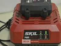 Skil batterij oplader en batterij 20v - afbeelding 2 van  3