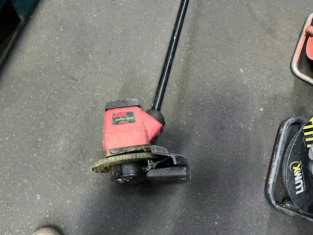 Skil comfort series elektrische kantenmaaier - afbeelding 2 van  3