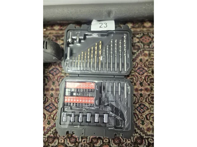 Skil schroefmachine en borenset - afbeelding 2 van  3