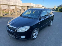Skoda - 2009 - fabia - personenauto - afbeelding 2 van  18