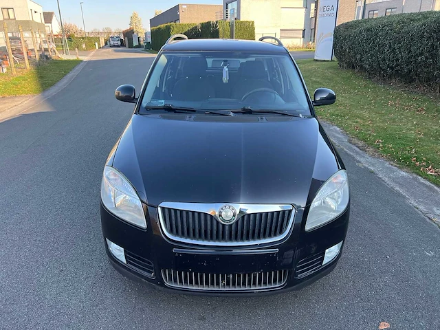 Skoda - 2009 - fabia - personenauto - afbeelding 17 van  19