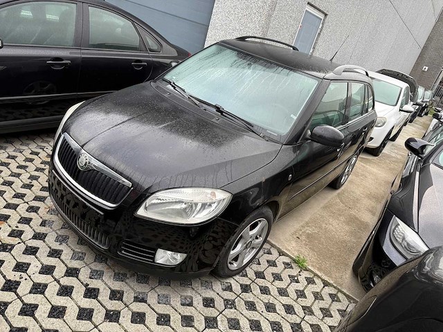 Skoda - 2009 - fabia - personenauto - afbeelding 1 van  15