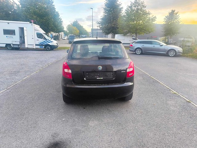 Skoda - 2011 - fabia - hatchback - personenauto - afbeelding 20 van  25