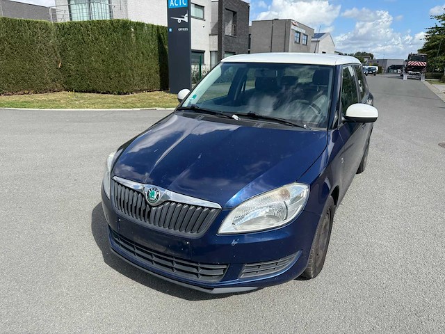 Skoda - 2011 - fabia - personenauto - afbeelding 18 van  22