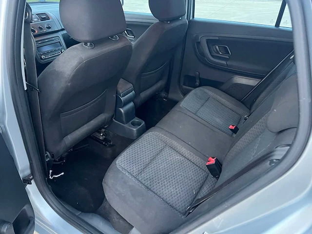 Skoda - 2012 - fabia - personenauto - afbeelding 4 van  19