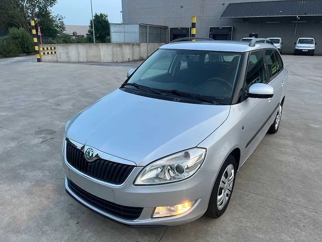 Skoda - 2012 - fabia - personenauto - afbeelding 14 van  19