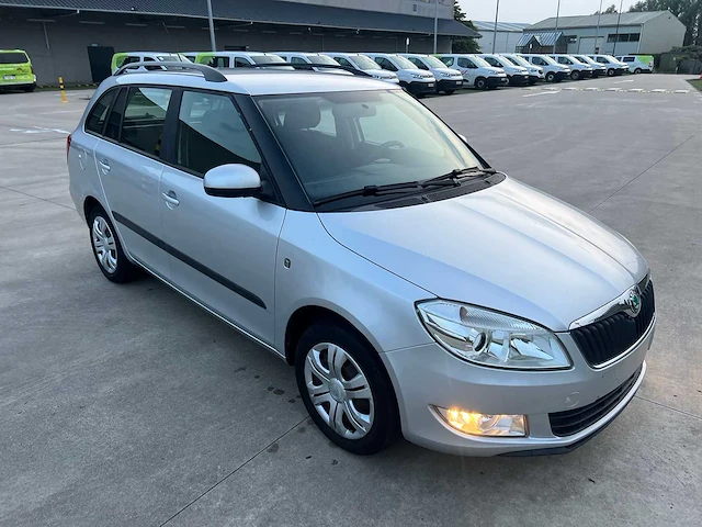 Skoda - 2012 - fabia - personenauto - afbeelding 16 van  19