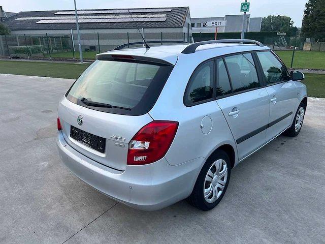 Skoda - 2012 - fabia - personenauto - afbeelding 18 van  19