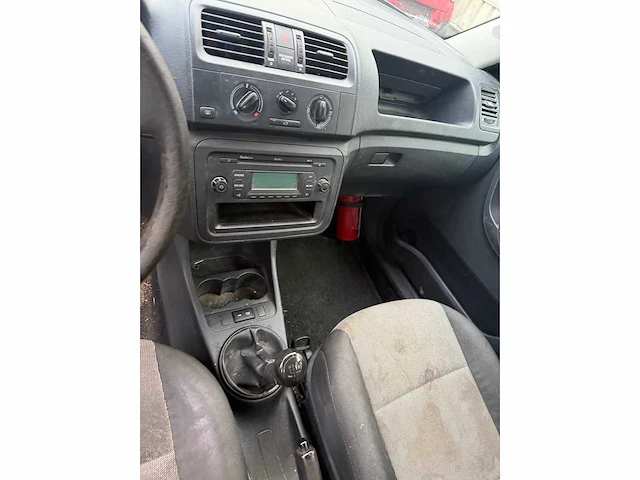 Skoda - 2012 - roomster - personenauto - afbeelding 9 van  19