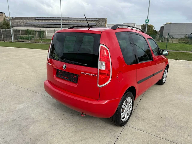 Skoda - 2013 - roomster - personenauto - afbeelding 26 van  28