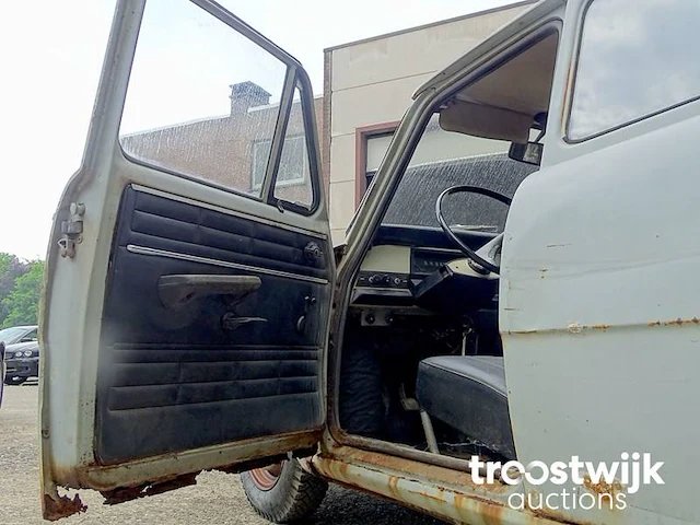 Skoda 100 (barn-find) - afbeelding 25 van  55