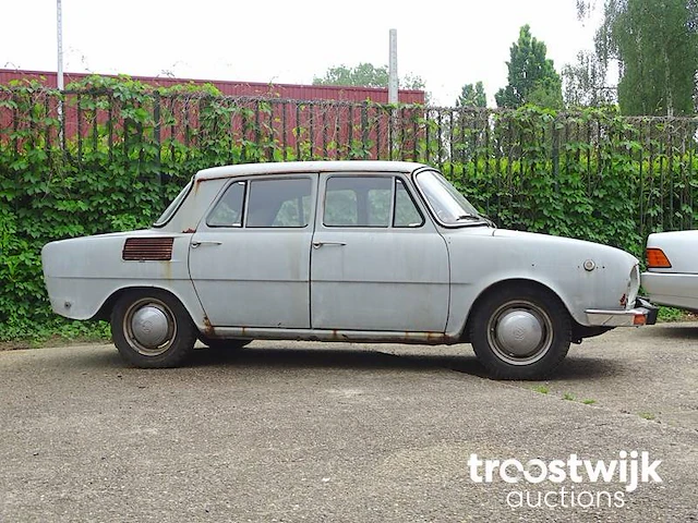 Skoda 100 (barn-find) - afbeelding 34 van  55