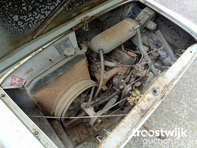 Skoda 100 (barn-find) - afbeelding 47 van  55