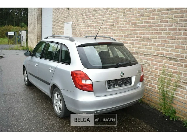 Skoda fabia - stationwagen break diesel - afbeelding 4 van  10