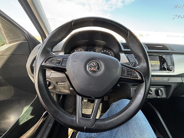 Skoda fabia 1.0i ambition,2016 - afbeelding 8 van  28