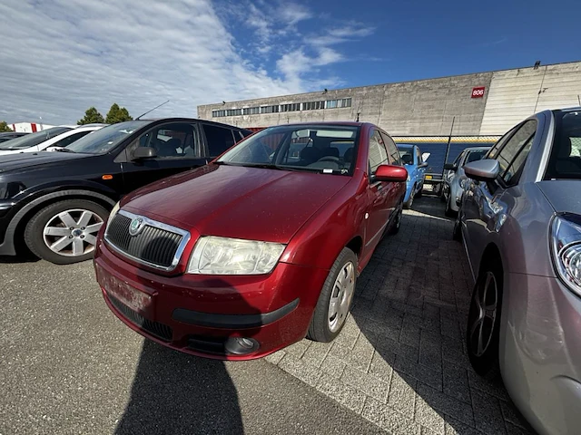 Skoda fabia 1.2i ambiente 55,2007 - afbeelding 1 van  31