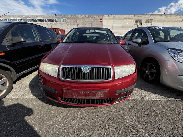 Skoda fabia 1.2i ambiente 55,2007 - afbeelding 12 van  31