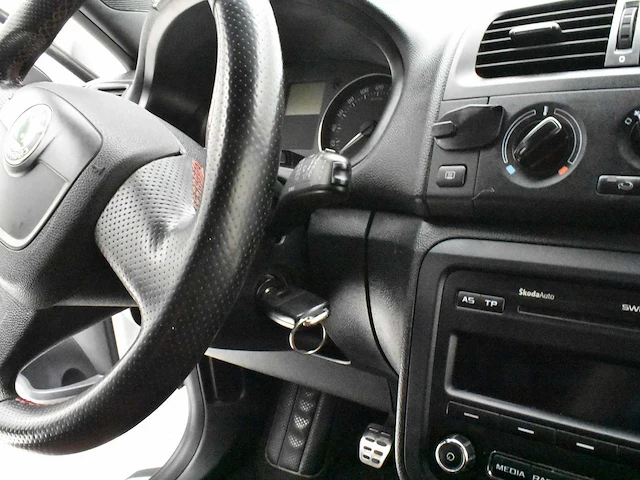 Skoda fabia monte carlo 2012 - afbeelding 18 van  31