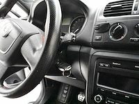 Skoda fabia monte carlo 2012 - afbeelding 18 van  31