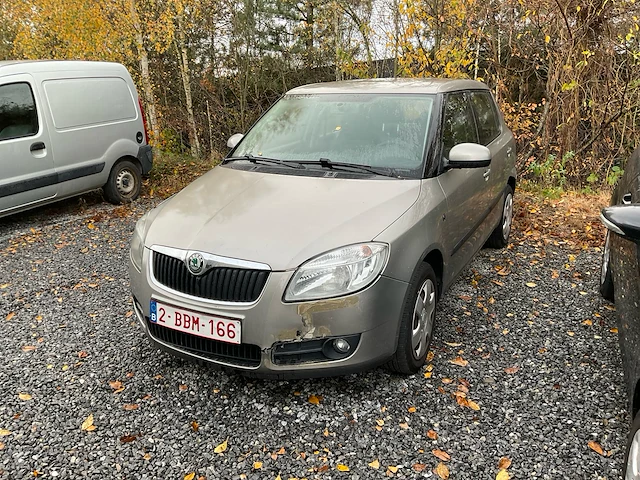Skoda fabia personenauto - afbeelding 1 van  11