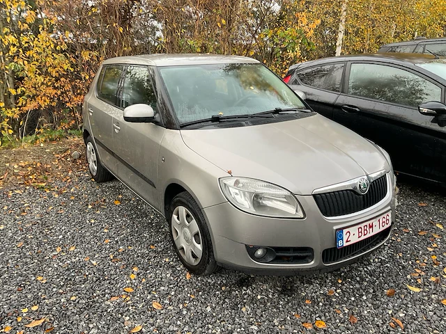 Skoda fabia personenauto - afbeelding 4 van  11