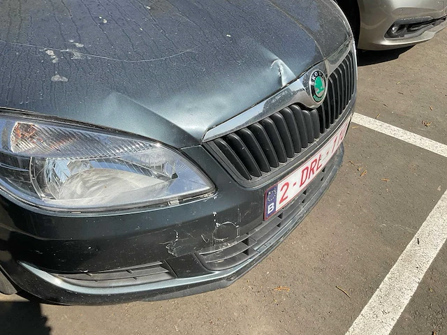 Skoda fabia personenauto - afbeelding 2 van  13