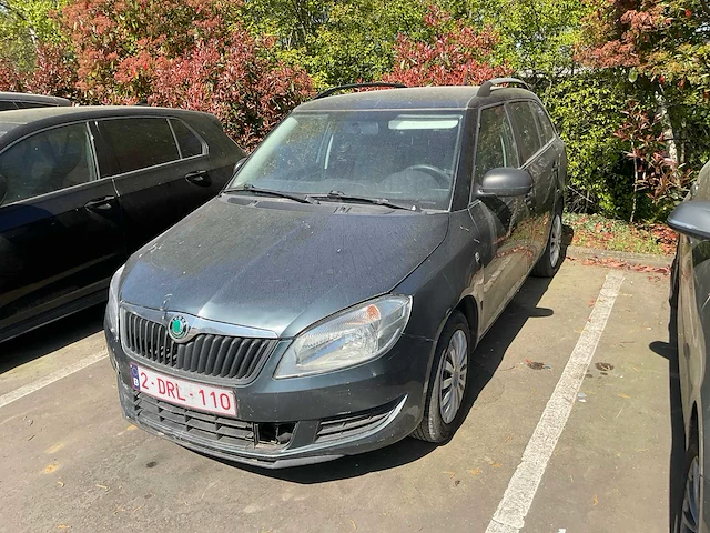 Skoda fabia personenauto - afbeelding 1 van  13