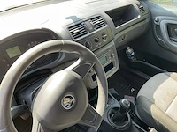 Skoda fabia personenauto - afbeelding 9 van  13