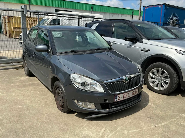 Skoda fabia personenauto - afbeelding 9 van  11